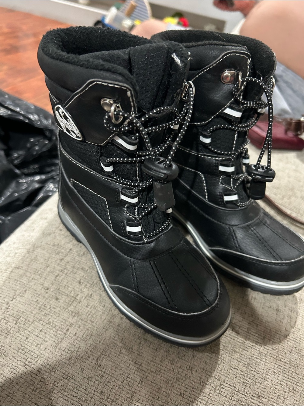 totes Black Kids Waterproof Snow Boots with Bungee Lace